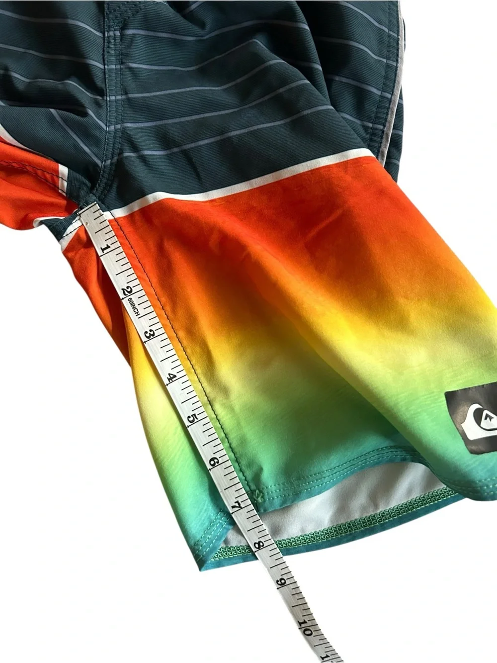 Quicksilver High Line Board Swim Shorts Size 24 Youth 6/7/8